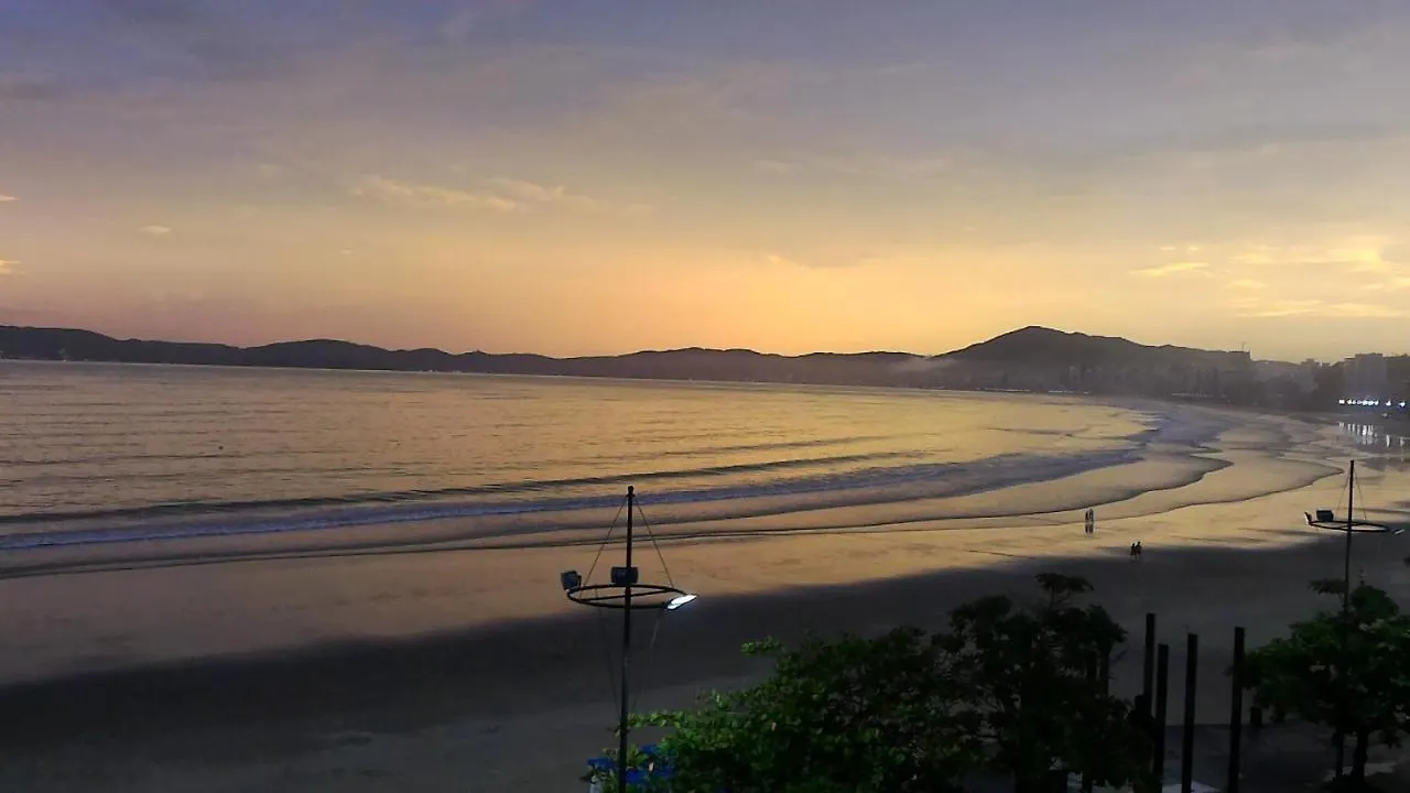 Panorama Mar: Apartamento de 3 Quartos com Vista para Praia de Itapema